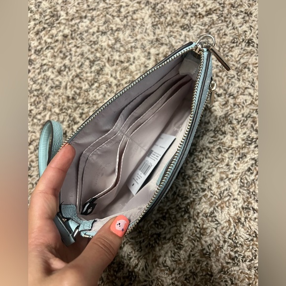 Kate Spade Leila pebbled convertible wristlet - Picture 3 of 6